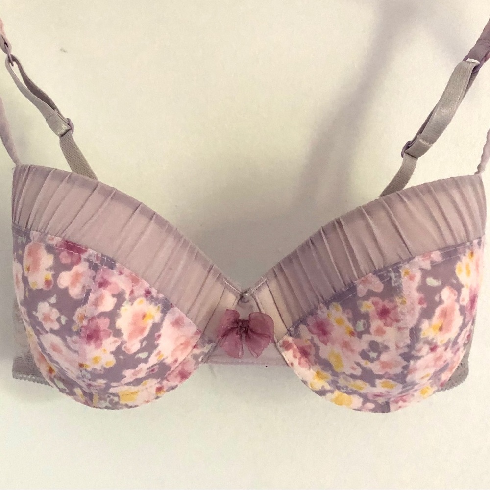 Passionata by Chantelle moulded cup bra
